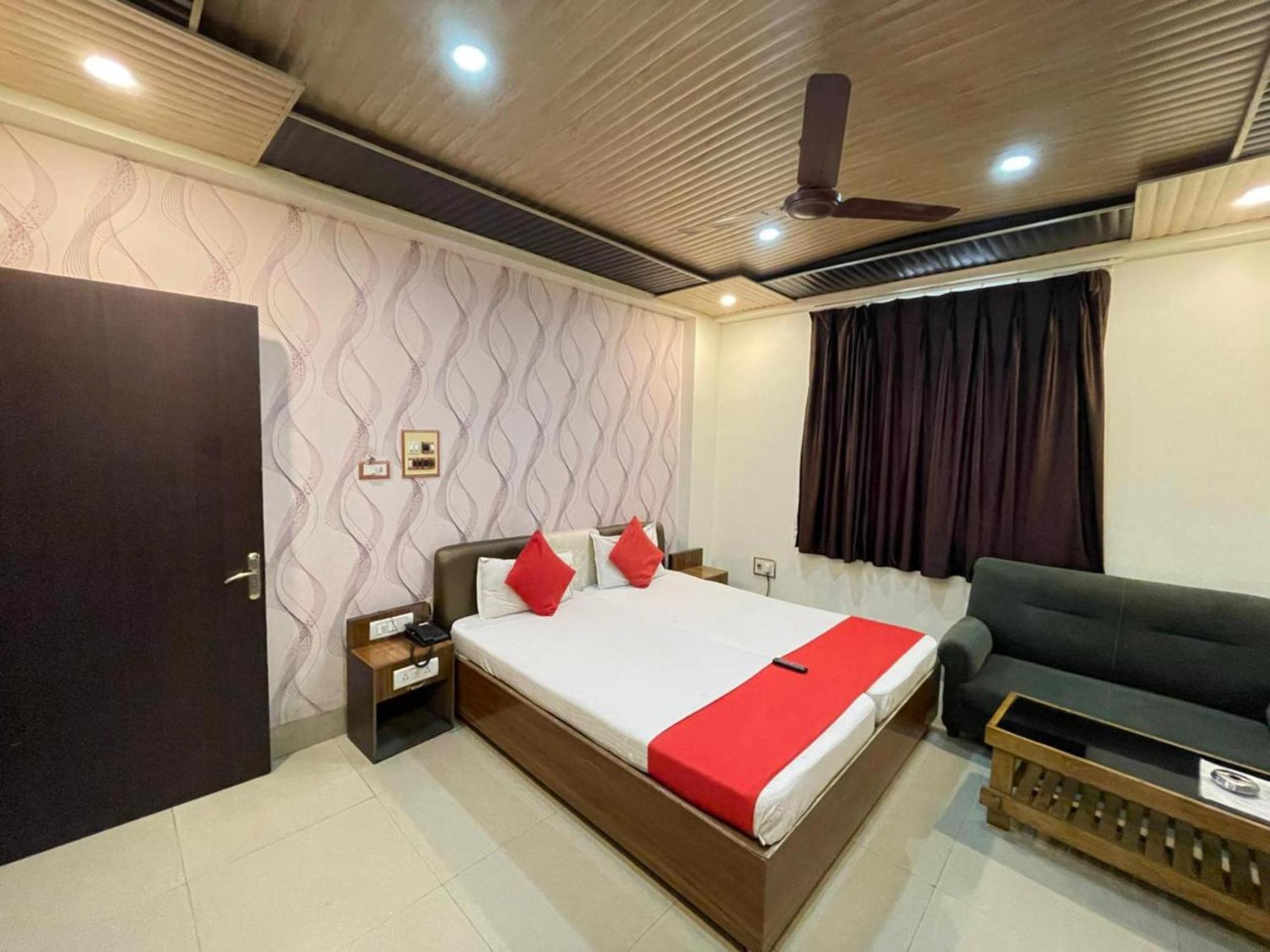 Grg R P International Patna Hotel Patna  Exterior photo